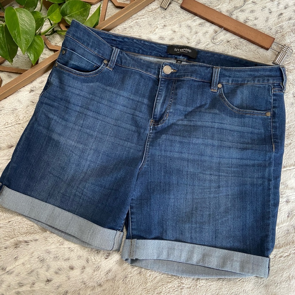 LIVERPOOL Corine Denim Short 18W | Indigo